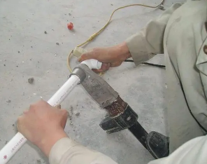 洞头漏水维修电话